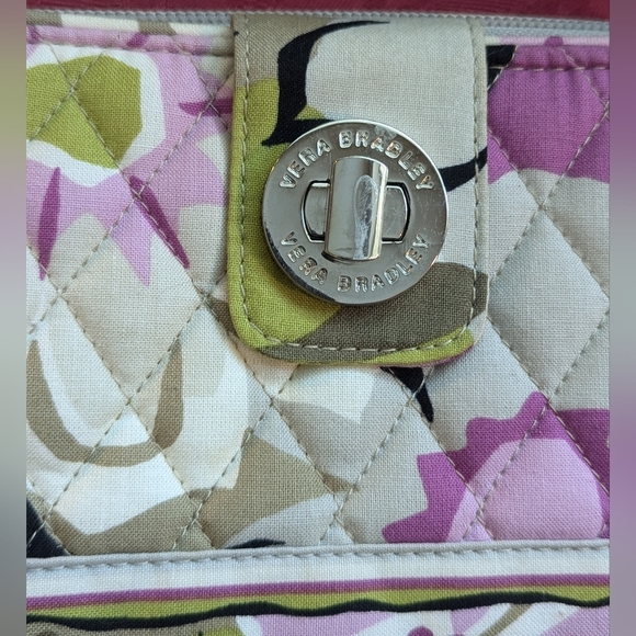 Vera Bradley Portobello Road Turn lock Wallet - Picture 13 of 14